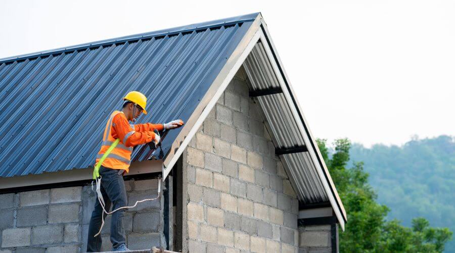 Professional residential roofers in Chester, NH